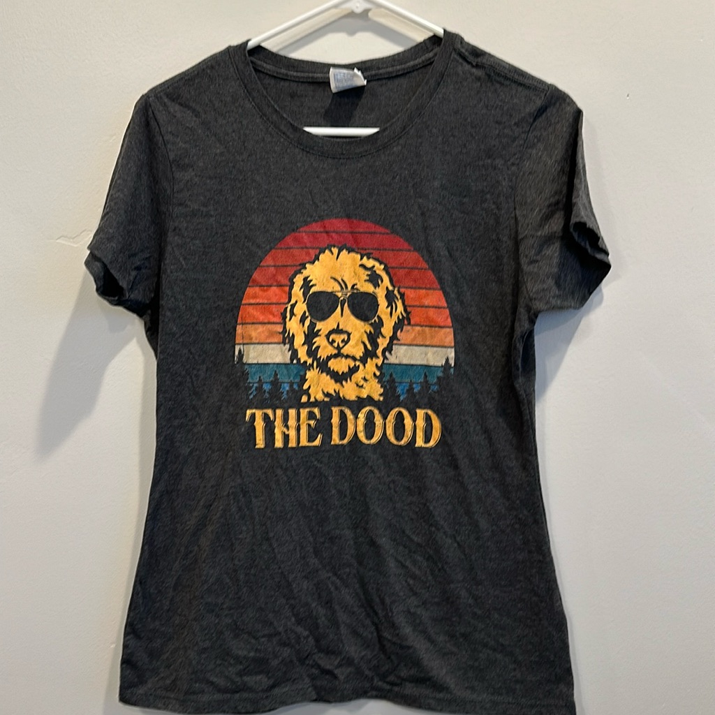 The Doodle “The Dood” T-Shirt. Size M. Gray T-Shirt.